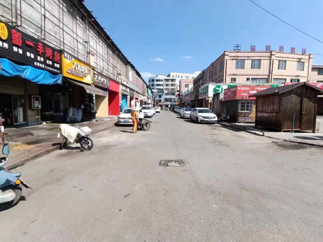 干净整洁的农贸市场。郑兵 摄 【办实事 解民忧】清镇市站街镇:小小“菜篮子” 关乎大民生