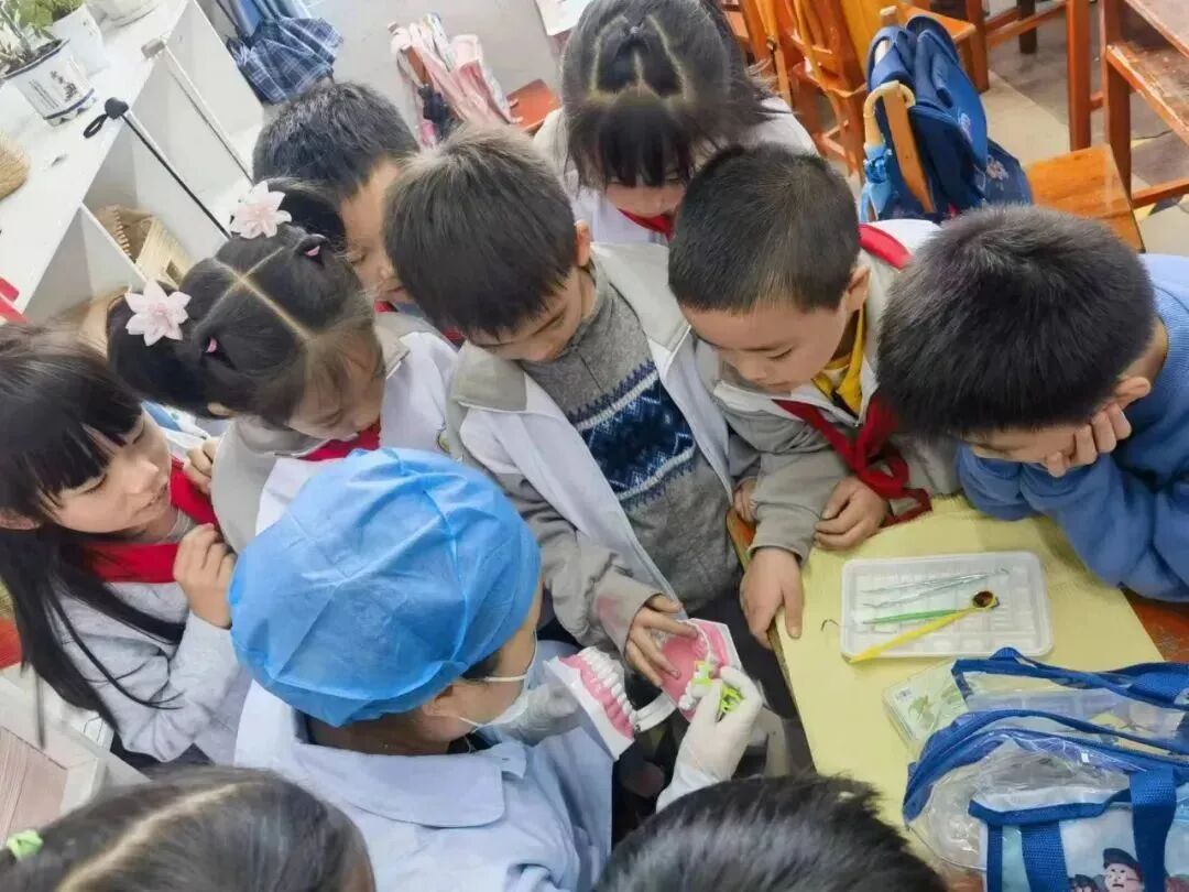 深度促进医教融合！云岩区卫健局、区教育局携手共筑校园健康防线