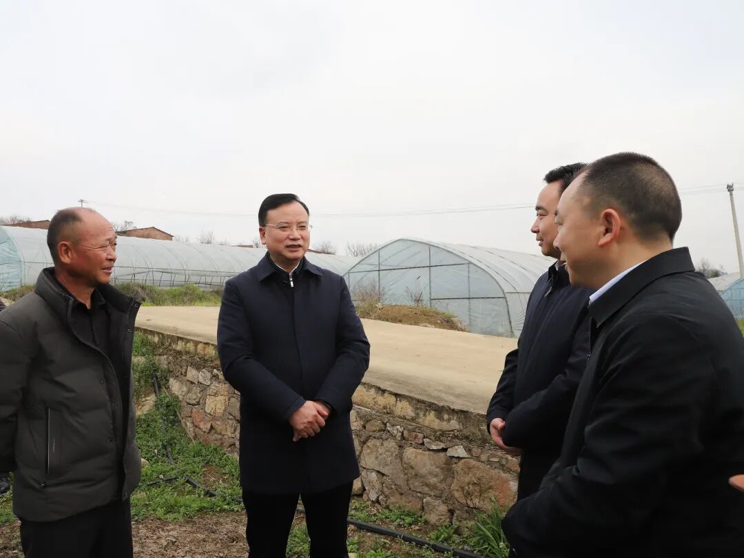 石邦林赴清镇市调研农业产业发展