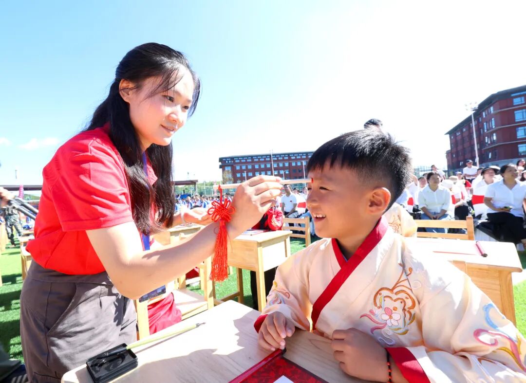 790余名新生！湖南师范大学附属贵安学校揭牌，涵盖小学初中高中