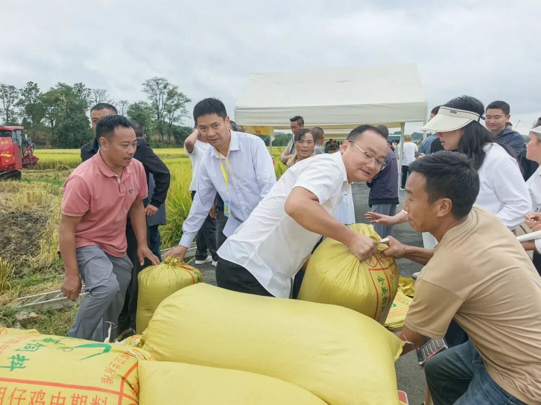 科技赋能　服务惠民！清镇市农业社会化服务绘就乡村振兴新图景