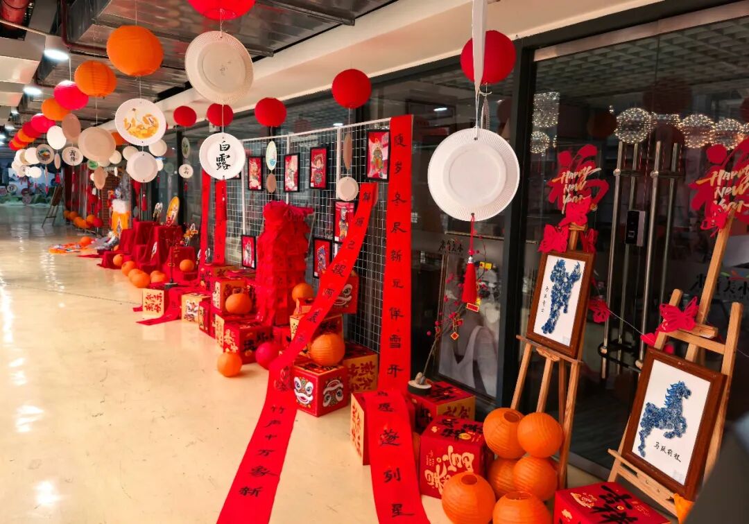 乌当区实验小学教育集团2026年师生书画手工作品展开展