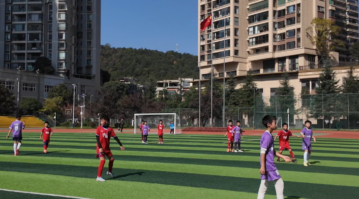 观山湖区世纪城小学两名学子入选U15/U16国家队 体教融合再结硕果