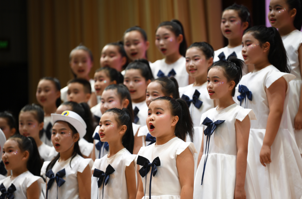 歌声育人，以美润心！南明区中小学、幼儿园第四届艺术节“班班有歌声”合唱比赛圆满落幕