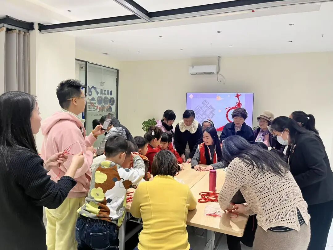 网络中国节·春节丨南明区图书馆以传统手工艺为新春添彩