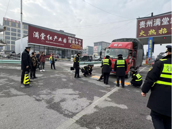 南明区商务局开展专项整治 筑牢物流批发市场运输安全防线