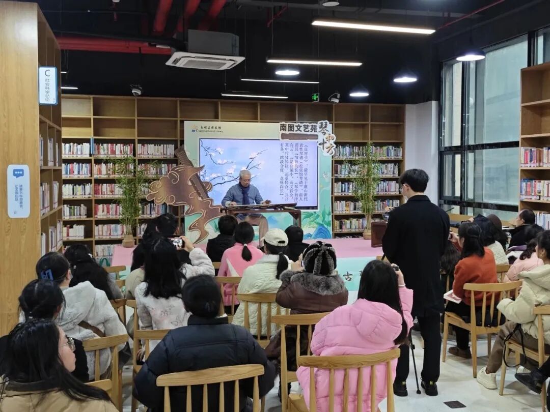 4.jpg 书香南明丨在南明,从图书馆到街巷广场,书香何以满城?