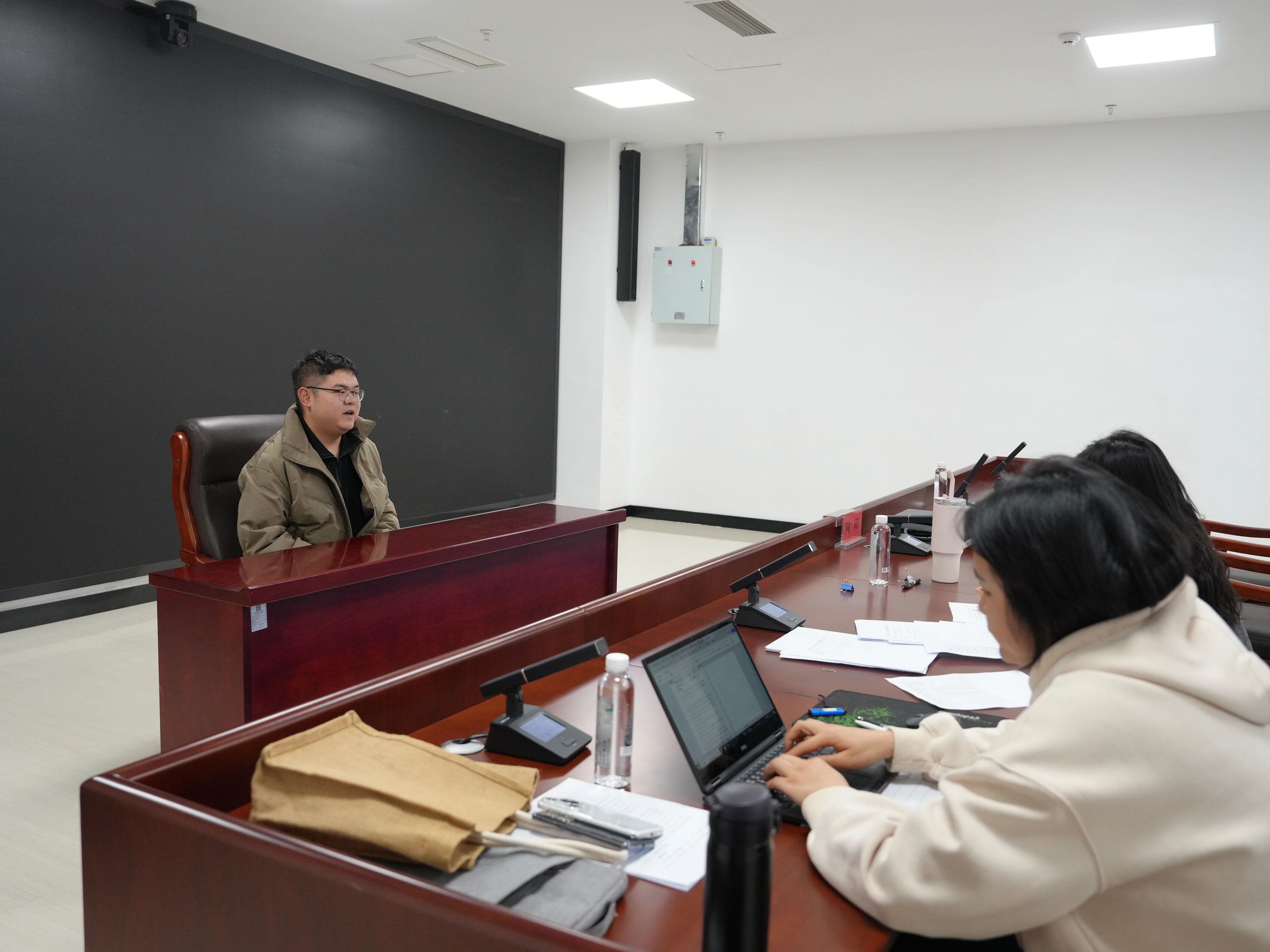 以深度调研干警精准“画像” 提升司法服务群众满意度