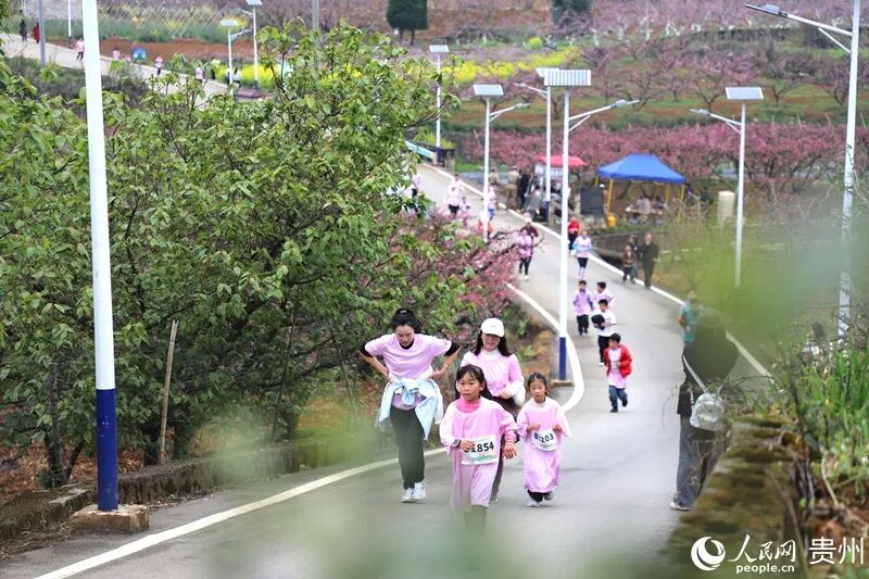 3.jpg 《人民网》关注南明:乡村“抢跑”体旅赛道