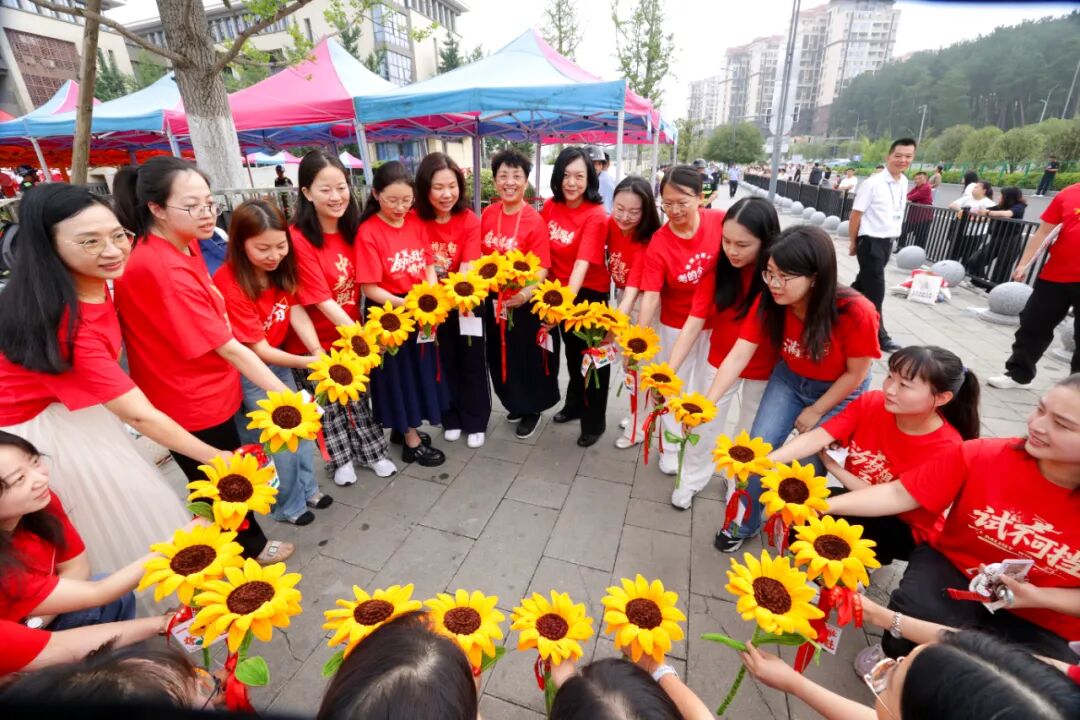 2026年贵阳贵安中考开考！直击贵安新区考点→