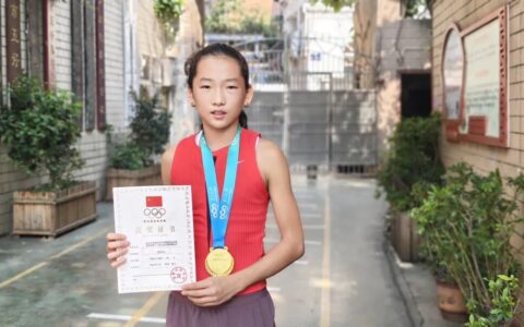 又飒又燃！南明小学学子拿下省级网球冠军
