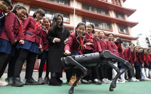 南明区纪念塔小学：“科创筑梦”校园