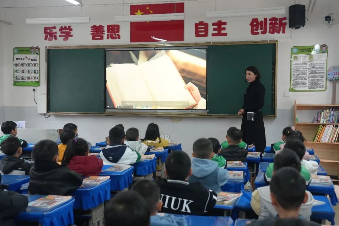春启新程,逐梦启航!乌当区中小学今日开学