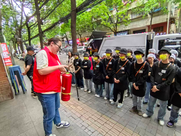 中华南路街道：以练筑防守底线 安全宣教护民生