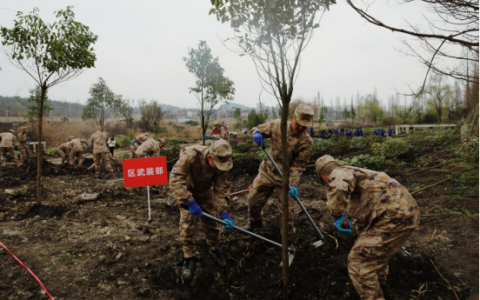 花溪区人武部：共植从戎苗 共许强军愿