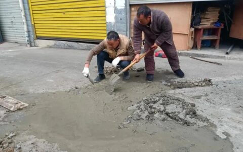我为群众办实事 | 管道维修解民忧 化解居民“堵”心事