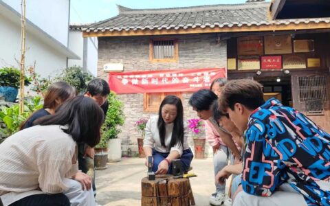 贵州省劳动模范张谨：用匠心守初心　以平凡铸不凡