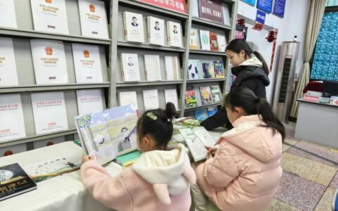 活动回顾｜春风作伴，书香同行——花溪区图书馆带你“阅动春风”！