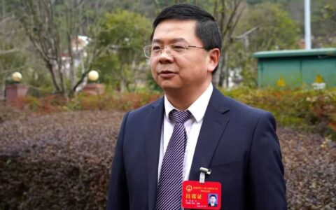 聚焦花溪区两会｜区人大代表热议政府工作报告