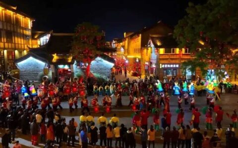 晨读花溪 | 《元宵祝福》作者：佚名 朗诵：黄鹂