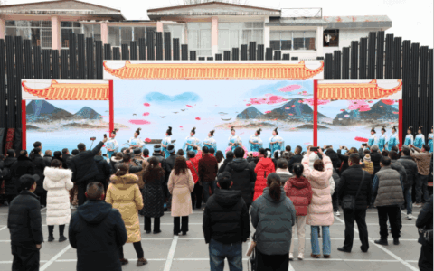 新春走基层｜迎财神！花溪区十字街民俗活动人气爆棚