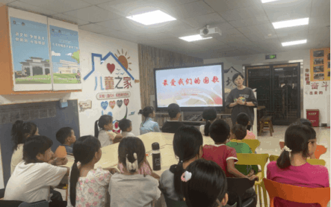 庆祝全国人民代表大会成立70周年｜区人大代表陈平：用爱护航，照亮南溪苑孩子们的筑梦之路