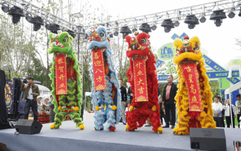 ​溪畔·乡贤里开街！国庆假期好去处