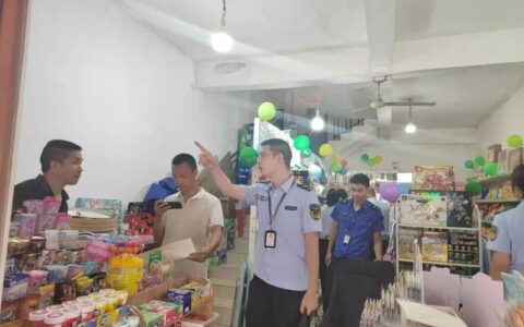​扫黄打非 | 花溪区、经开区：“扫黄打非”联合行动织密文化“防护网”
