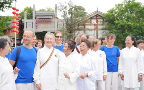 跨越山海 以武会友 法国文化交流团抵达青岩
