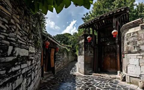 晨读花溪 | 路也：在青岩