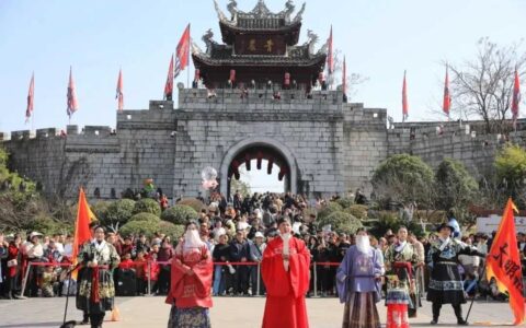 旅游 | 青岩古镇五一新体验，新玩法，想要刺激的赶紧来！