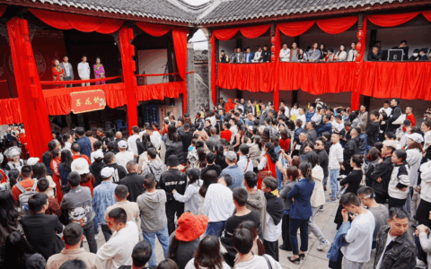 【爽爽贵阳·繁花似锦】 清明节期间 花溪旅游接72.78万人次！