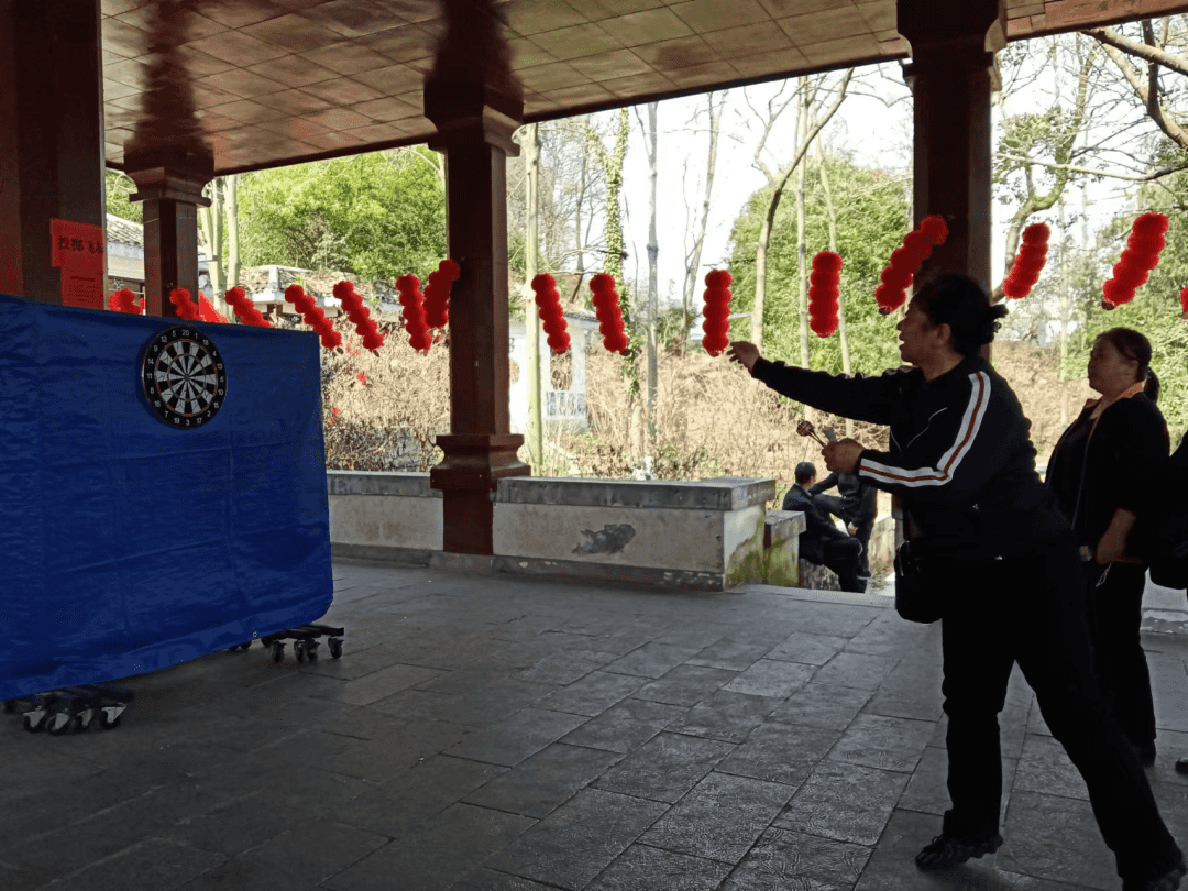 锦绣中国年|花溪区举办离退休干部2024年春节元宵游艺活动