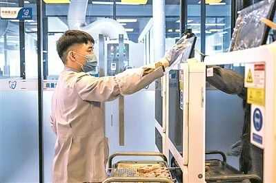 640 (4).jpg 潮涌乌当 续写新篇 共赴美好——乌当区政府2025年工作综述