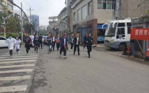 都拉乡开展地质灾害应急救援和避让演练