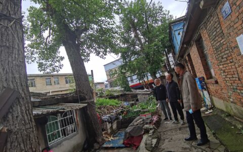 白云区泉湖街道：加强排查 做好雨季安全防范工作