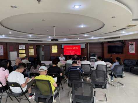 贵阳市审计局文玉宏赴乌当区审计局宣讲调研