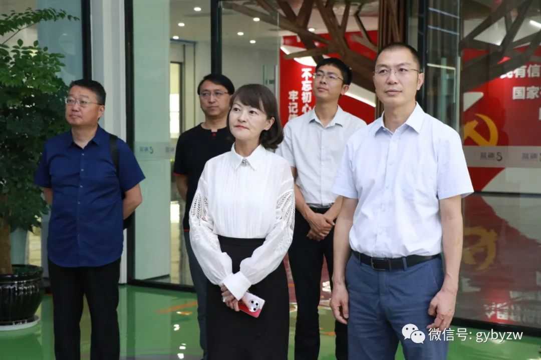1.jpg 区委主要负责同志调研垃圾分类暨垃圾焚烧发电厂工作并督导全国文明城市巩固提升暨“文明在行动·满意在贵州”活动开展情况
