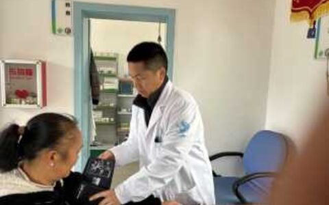 乌当区 健康敲门行动“敲”出暖心“医”靠