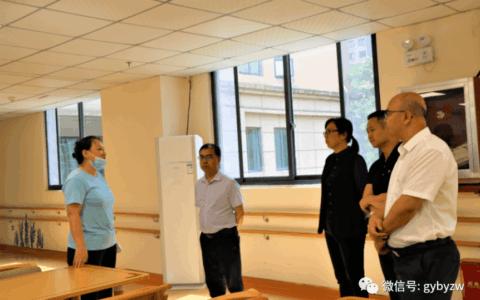 区政府主要负责同志调研白云区社区养老服务体系建设情况