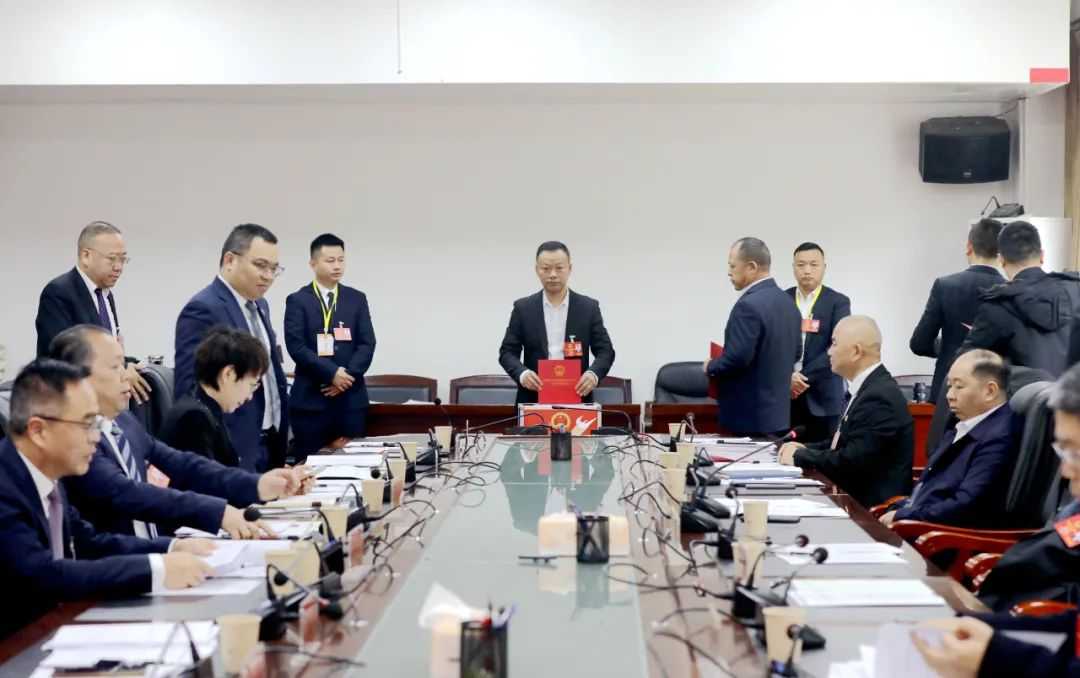 从“为民作主”到“由民作主”的乌当实践 乌当区首次开展民生实事项目人大代表票决工作