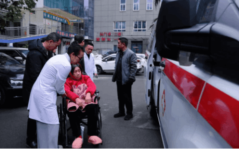 乌当区医共体总院：一体化转诊机制  “点亮”患者生命之光