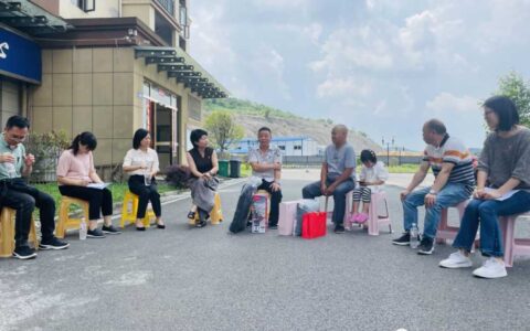 白云区走访慰问新业态新就业群体党员