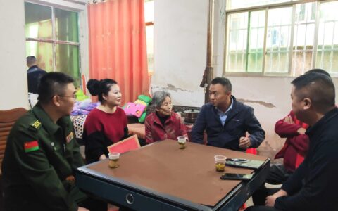 温暖军属心  乌当爱同行  —— 乌当区军地联合开展援助关爱行动