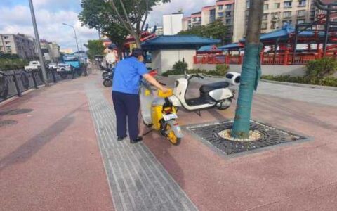 规范车辆停放 巩固道路交通秩序