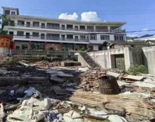 乌当区住房和城乡建设局 “走心”整治“空心房”,为群众解决“烦心事”