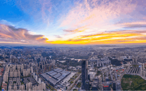 观山湖区：数字浪潮中的“数谷新城”