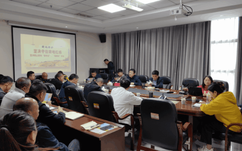 观山湖区自然资源局到金华镇进行耕地保护和村庄规划工作宣传