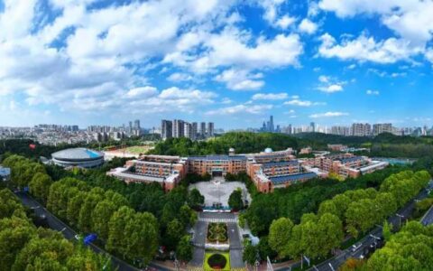 聚焦区两会丨踏访发展现场 共绘奋进新篇——观山湖区两会代表委员视察记