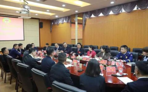 聚焦区两会︱献良策 话发展 区政协三届四次会议举行分组讨论